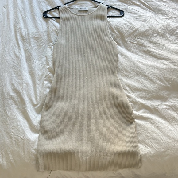 Babaton Sculpt Dress - Picture 4 of 6